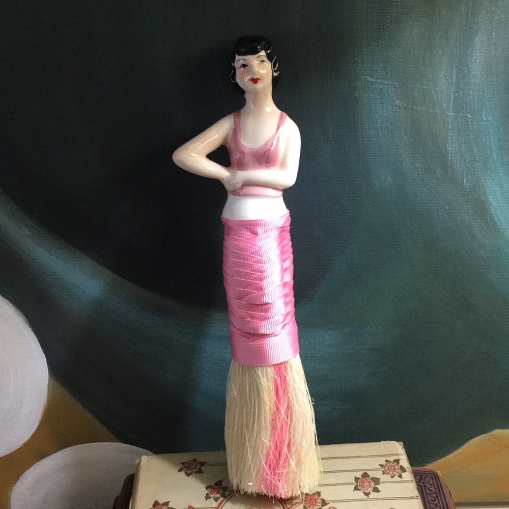 Black Hair Ceramic Brush Doll